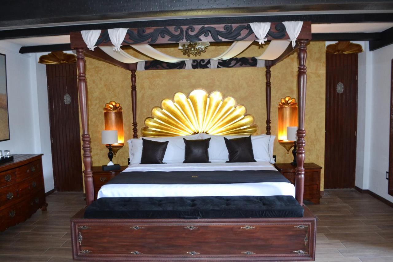 Hotel Boutique La Mansion グアダラハラ エクステリア 写真