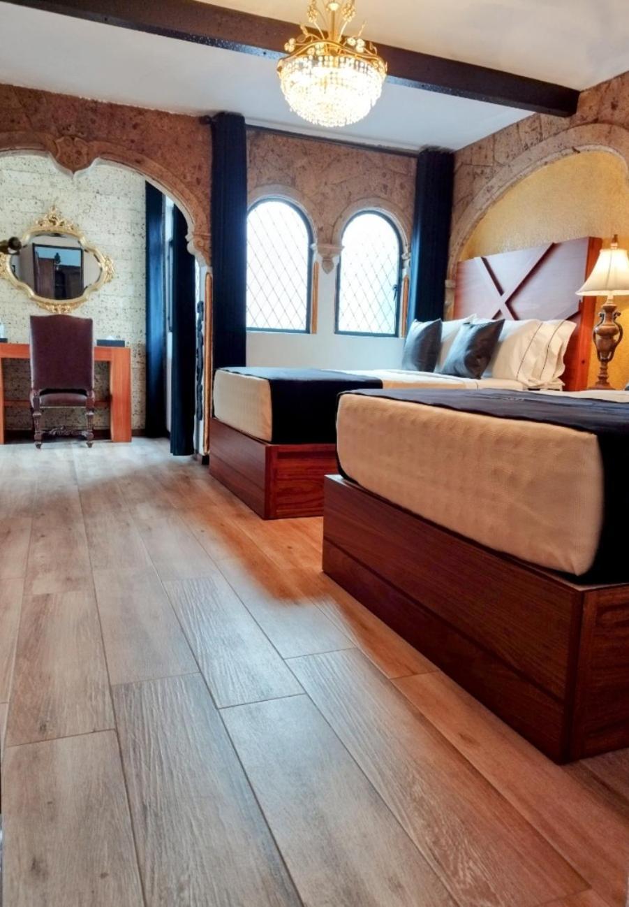 Hotel Boutique La Mansion グアダラハラ エクステリア 写真