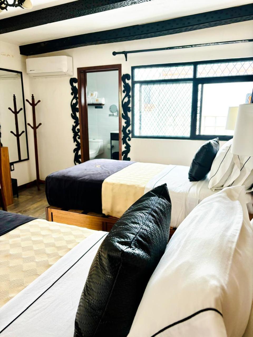 Hotel Boutique La Mansion グアダラハラ エクステリア 写真