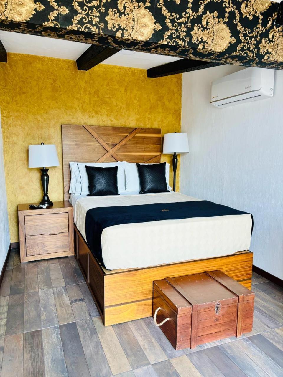 Hotel Boutique La Mansion グアダラハラ エクステリア 写真
