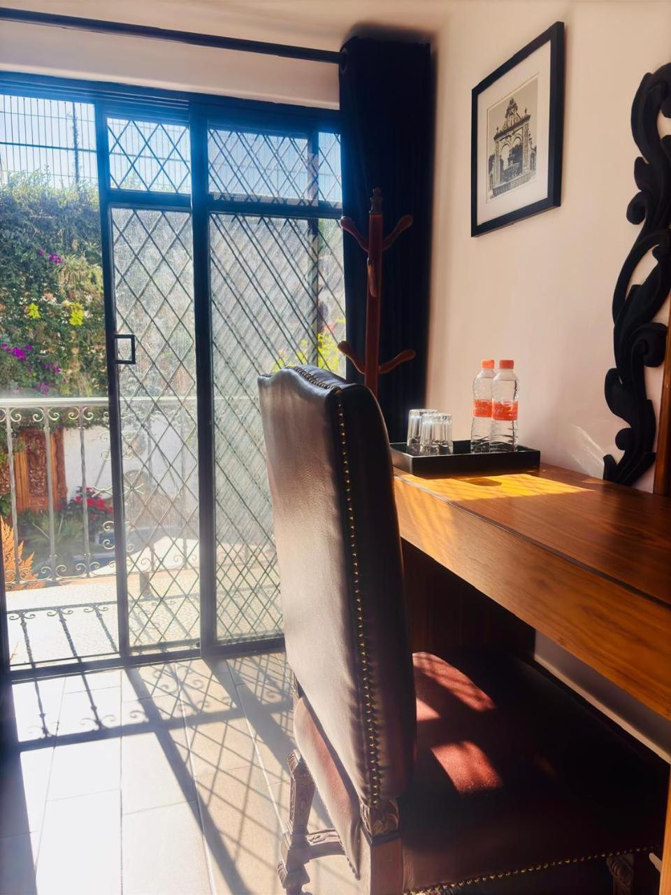 Hotel Boutique La Mansion グアダラハラ エクステリア 写真